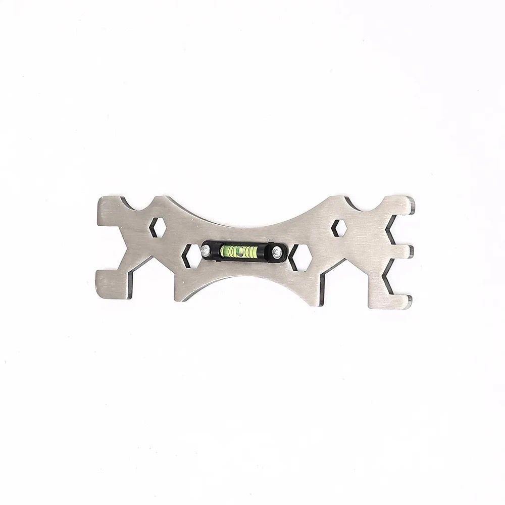 Leveling spanner